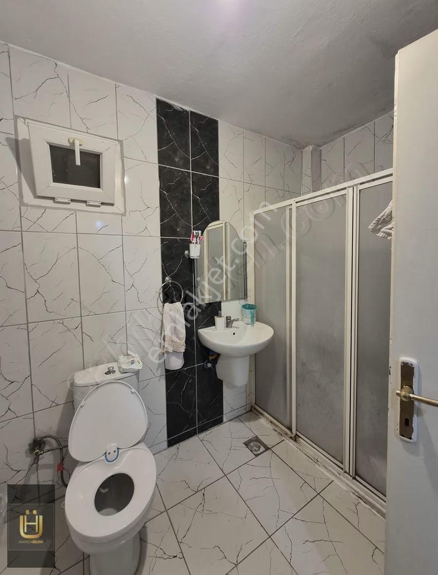 Afyon Üçok Emlaktan Harbiş Gazi Mah 3+1 118m² Temiz Bakımlı - Görsel 7