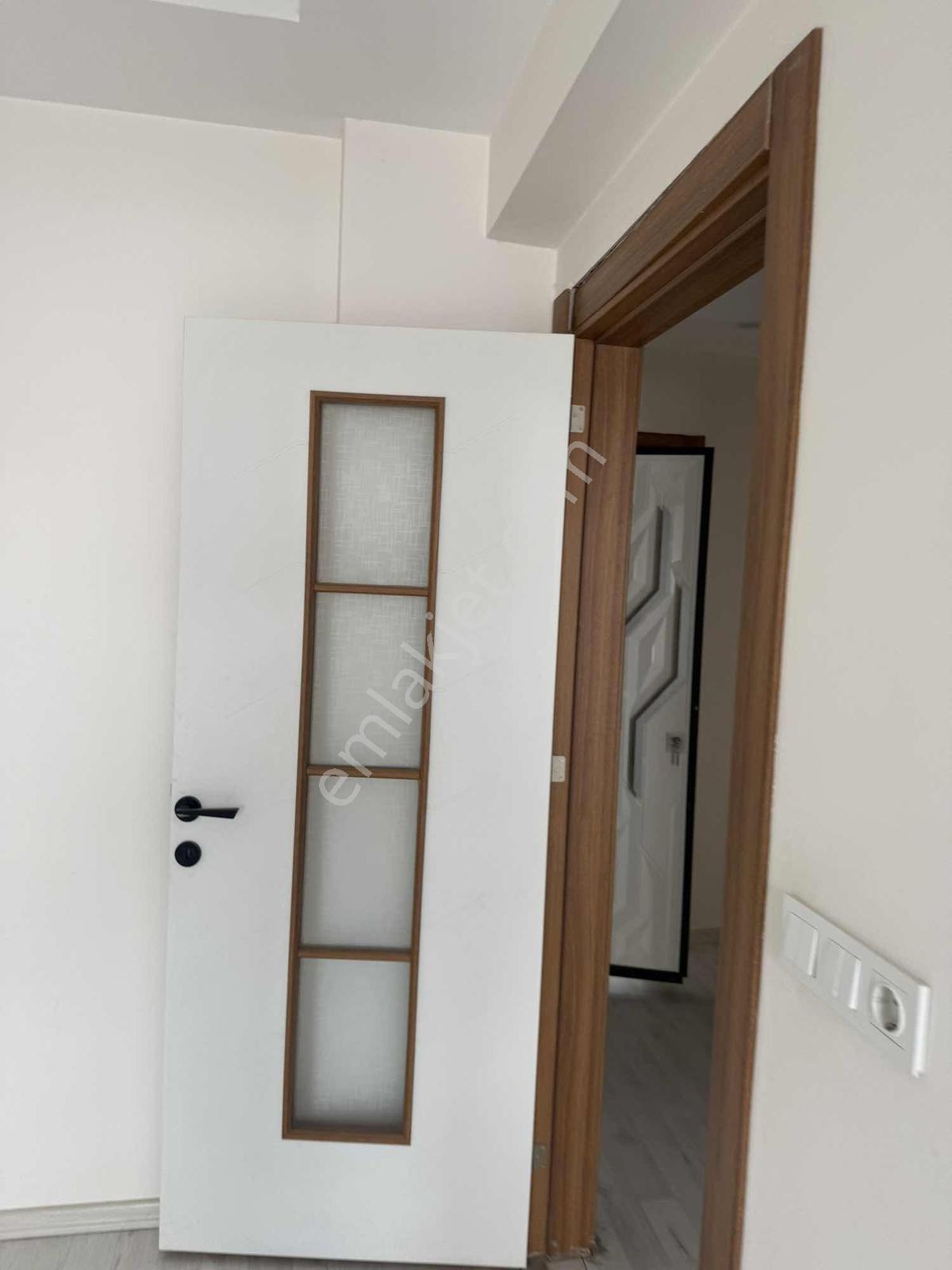 Acar Emlaktan Muradiye 23 Nisan Parkı Civarı Kiralık Ara Kat - Görsel 19