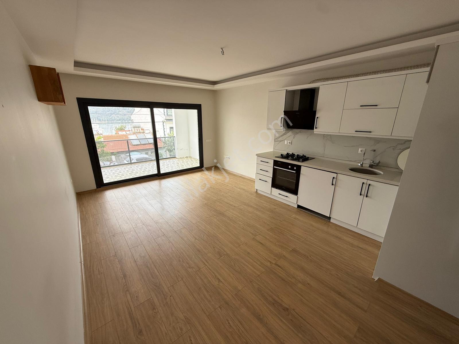 Goldhouse Dan Kiralık Karagözler De Bahçeli, Deniz Manzaralı Dubleks 2+1 - Görsel 6