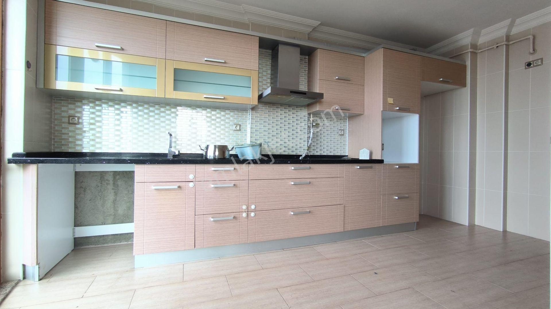 Trabzon Havaalanı Kanuni Mah. De Kiralık 3+1 Daire - Görsel 7