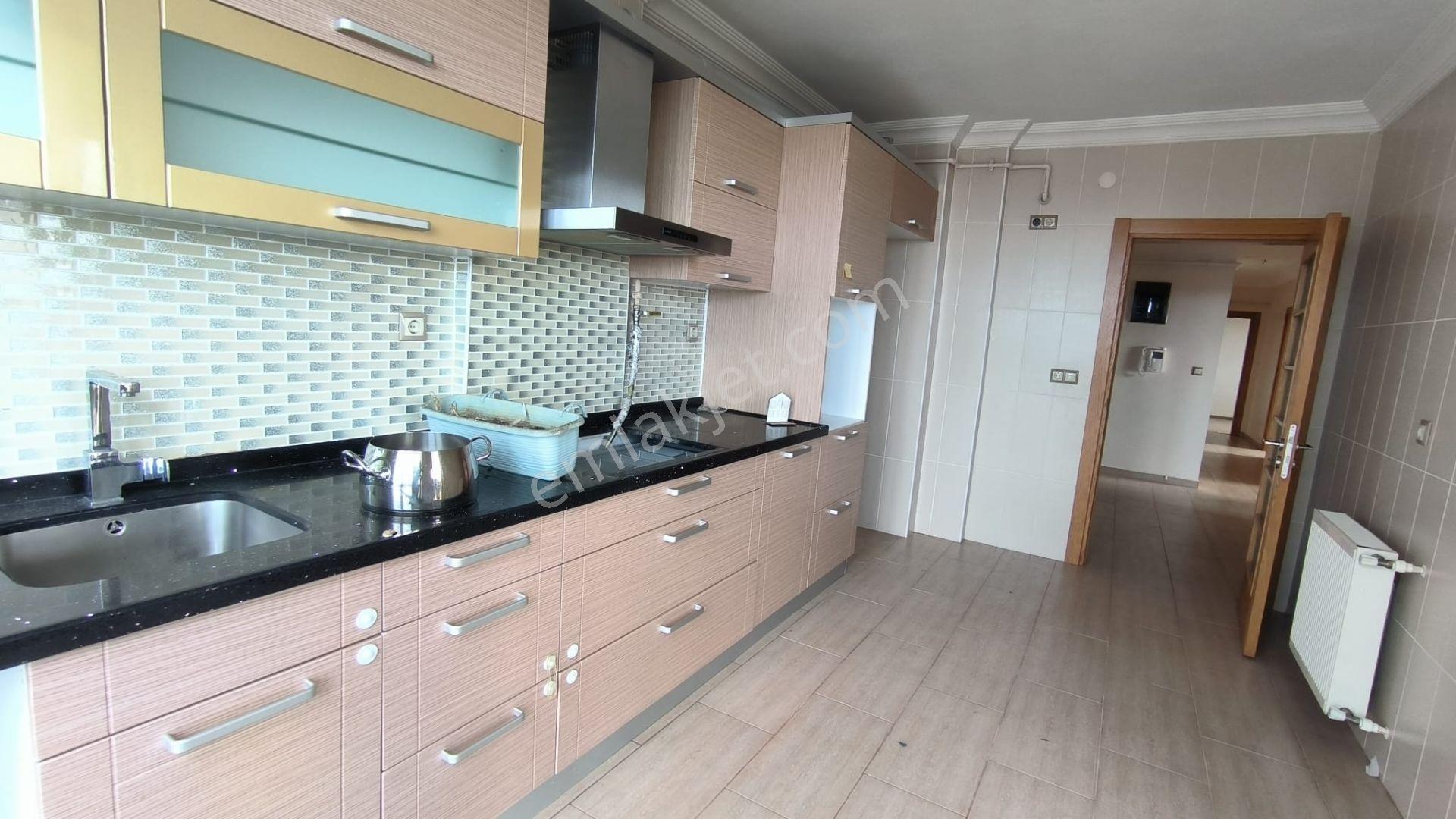 Trabzon Havaalanı Kanuni Mah. De Kiralık 3+1 Daire - Görsel 6