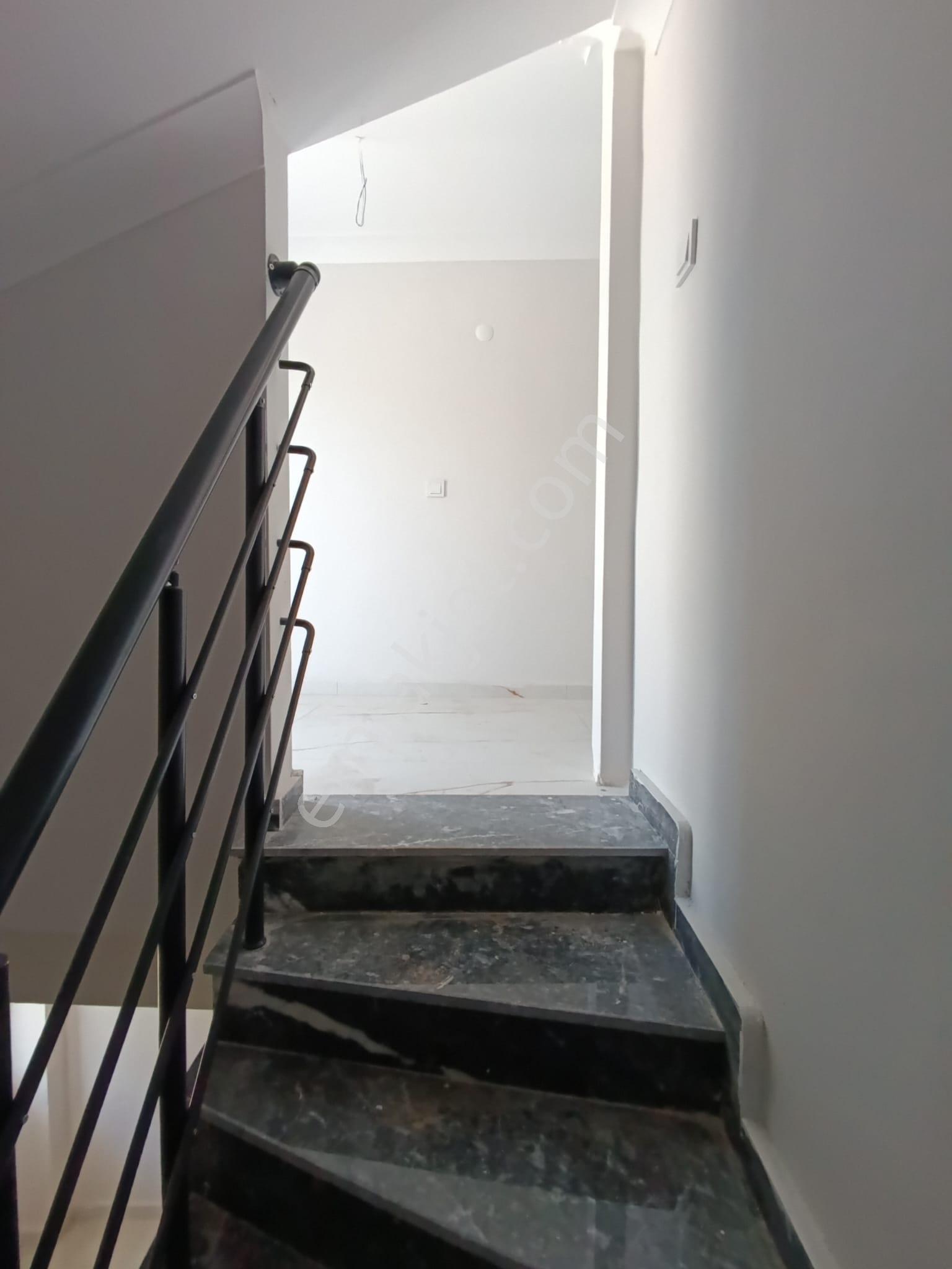 Balıkesir Bandırma Çınarlı Mah. 3+1 Satılık Dubleks Daire Merkezi Konumda - Görsel 12