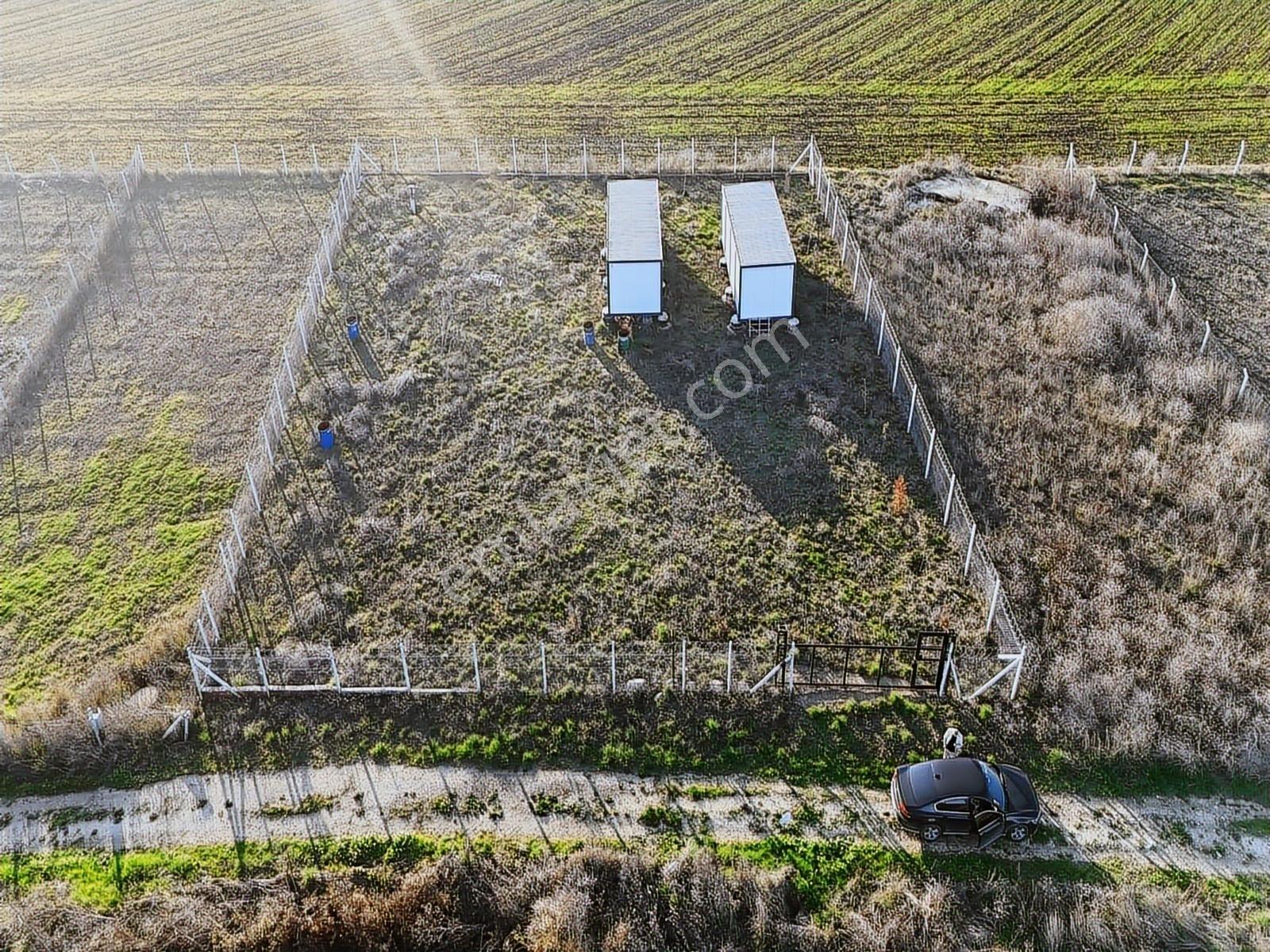 İstanbula 30 Dakika Mesafede 1300m2 Çevrili Yola Cephe Tarla ! - Görsel 22