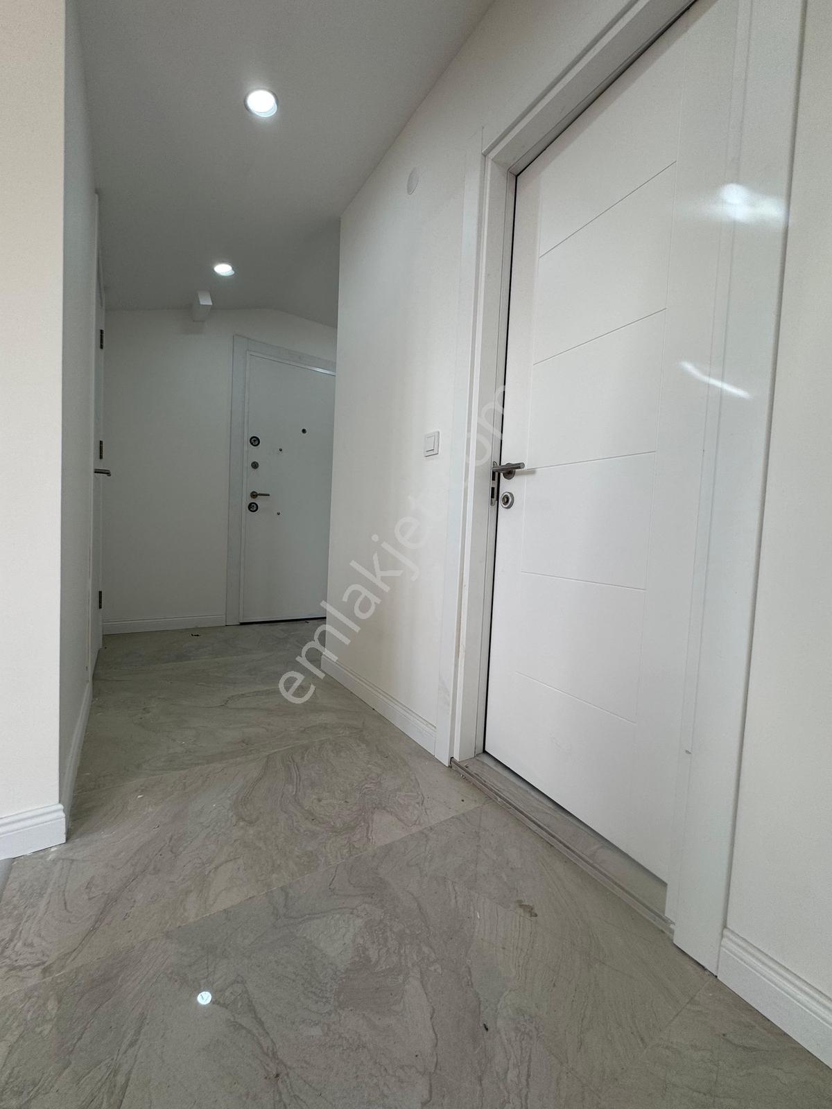 Next Housedan Bahçelievlerde Otoparklı 4+2 Kiralık Dubleks Daire - Görsel 27
