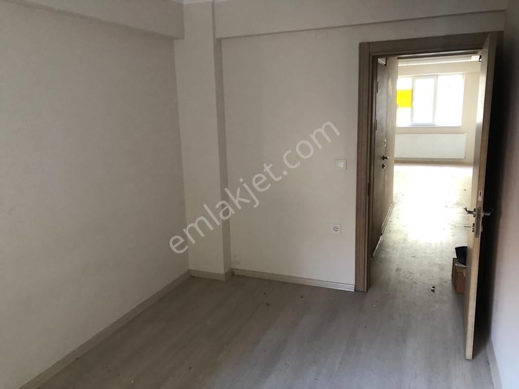 Özsoy Emlak Edirne'den Erasta Arkası Kiracılı Satılık 1+1 Daire - Görsel 18