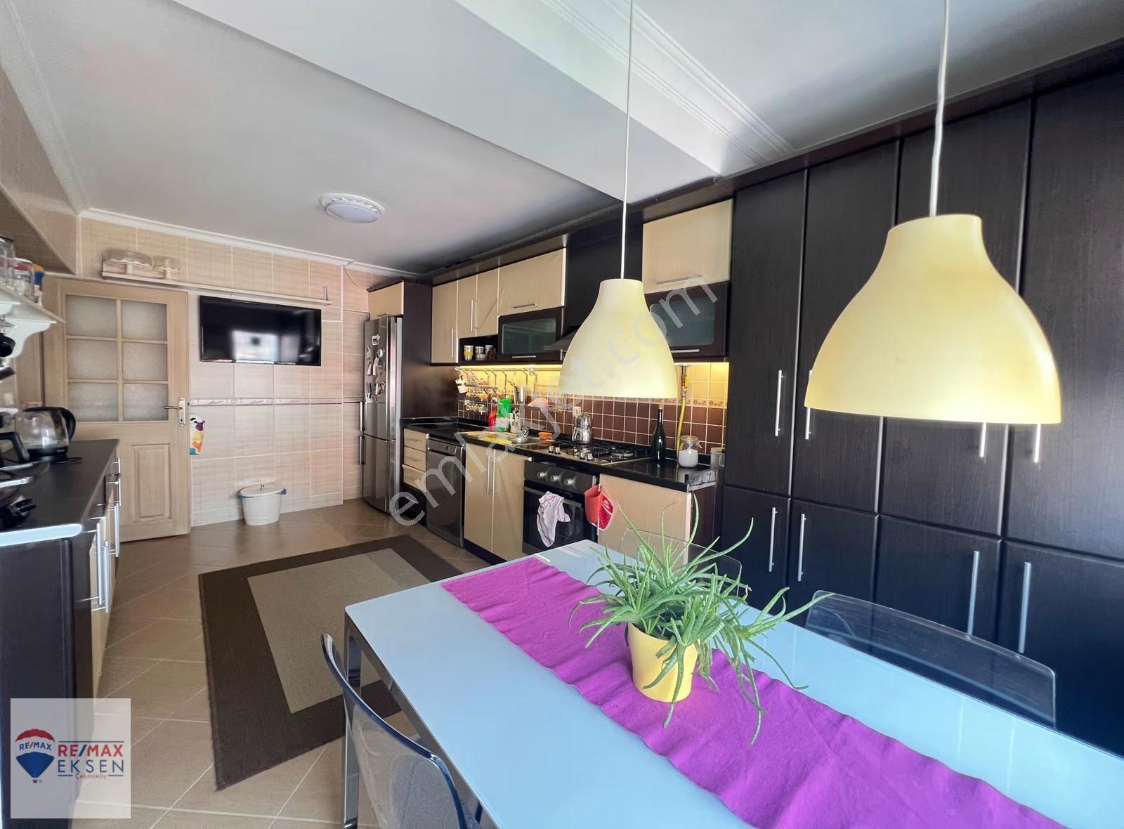 Ümraniye Site Mahallesi Satılık 4+1 Üst Dubleks Daire - Görsel 34