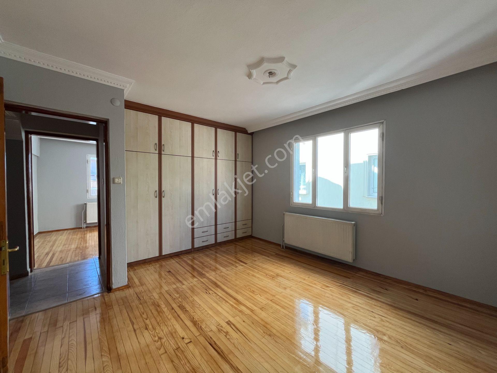 Gümüşpala Naldöken İzban Yakını Doğalgazlı 3+1 Kiralık Daire - Görsel 12