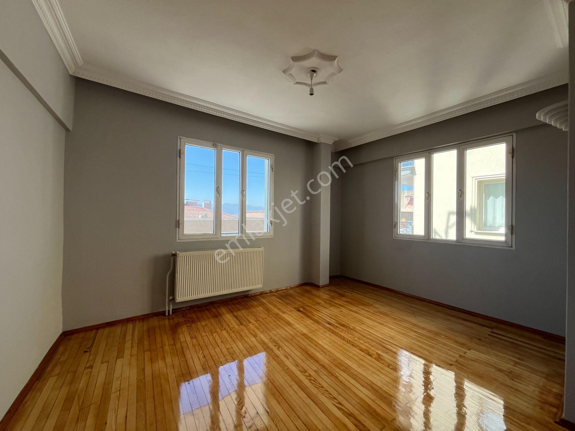 Gümüşpala Naldöken İzban Yakını Doğalgazlı 3+1 Kiralık Daire - Görsel 16