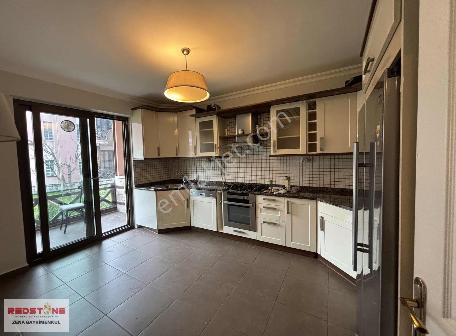 Serdivan'da Şömineli, 5+1 Villa: Avm Yakını, Doğa İçinde - Görsel 6