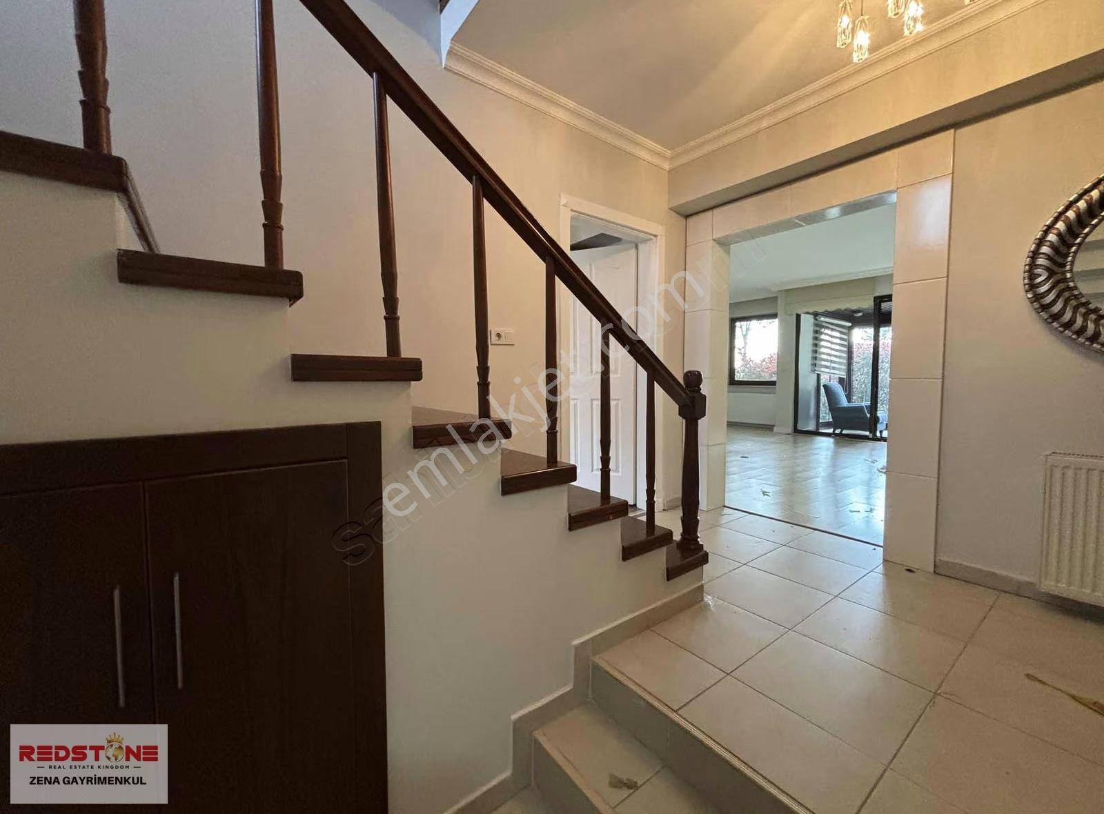 Serdivan'da Şömineli, 5+1 Villa: Avm Yakını, Doğa İçinde - Görsel 9