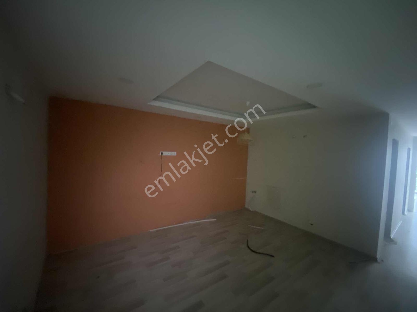 Meydanda Kiralık İş Yeri - Görsel 4