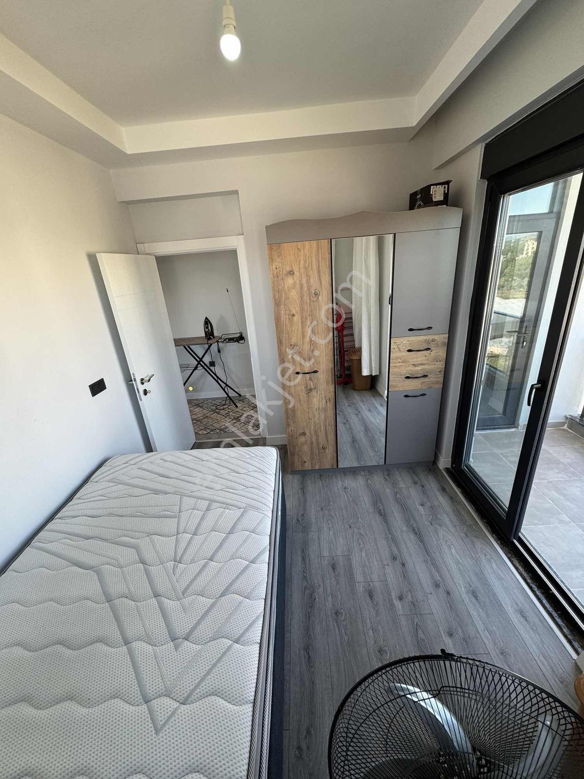 Ful Sıfır Eşya Aydoğmuşda Havuzlu Ebeveyn Banyosu Çift Balkon - Görsel 3