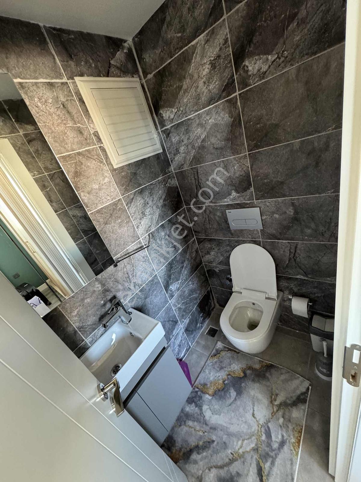 Ful Sıfır Eşya Aydoğmuşda Havuzlu Ebeveyn Banyosu Çift Balkon - Görsel 8