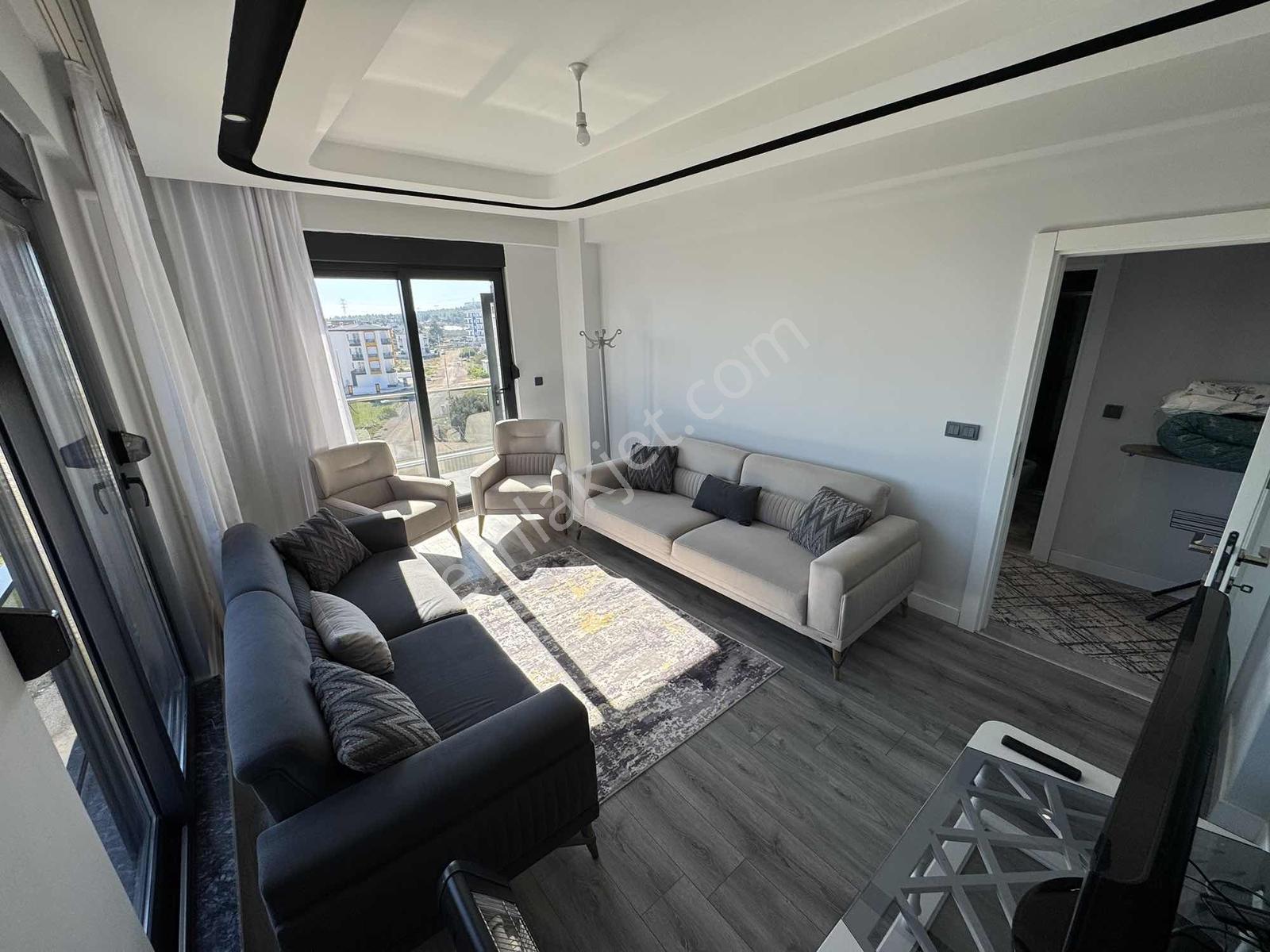 Ful Sıfır Eşya Aydoğmuşda Havuzlu Ebeveyn Banyosu Çift Balkon - Görsel 21