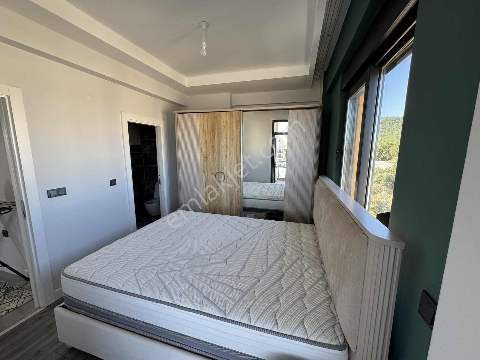 Ful Sıfır Eşya Aydoğmuşda Havuzlu Ebeveyn Banyosu Çift Balkon - Görsel 17