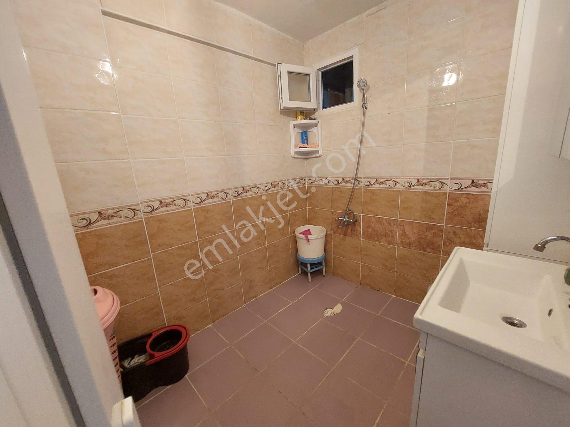 Malazgirt Mah Arakatta Yapılı Metrekaresi Geniş Uygun Fiyatlı Satılık Daire - Görsel 22
