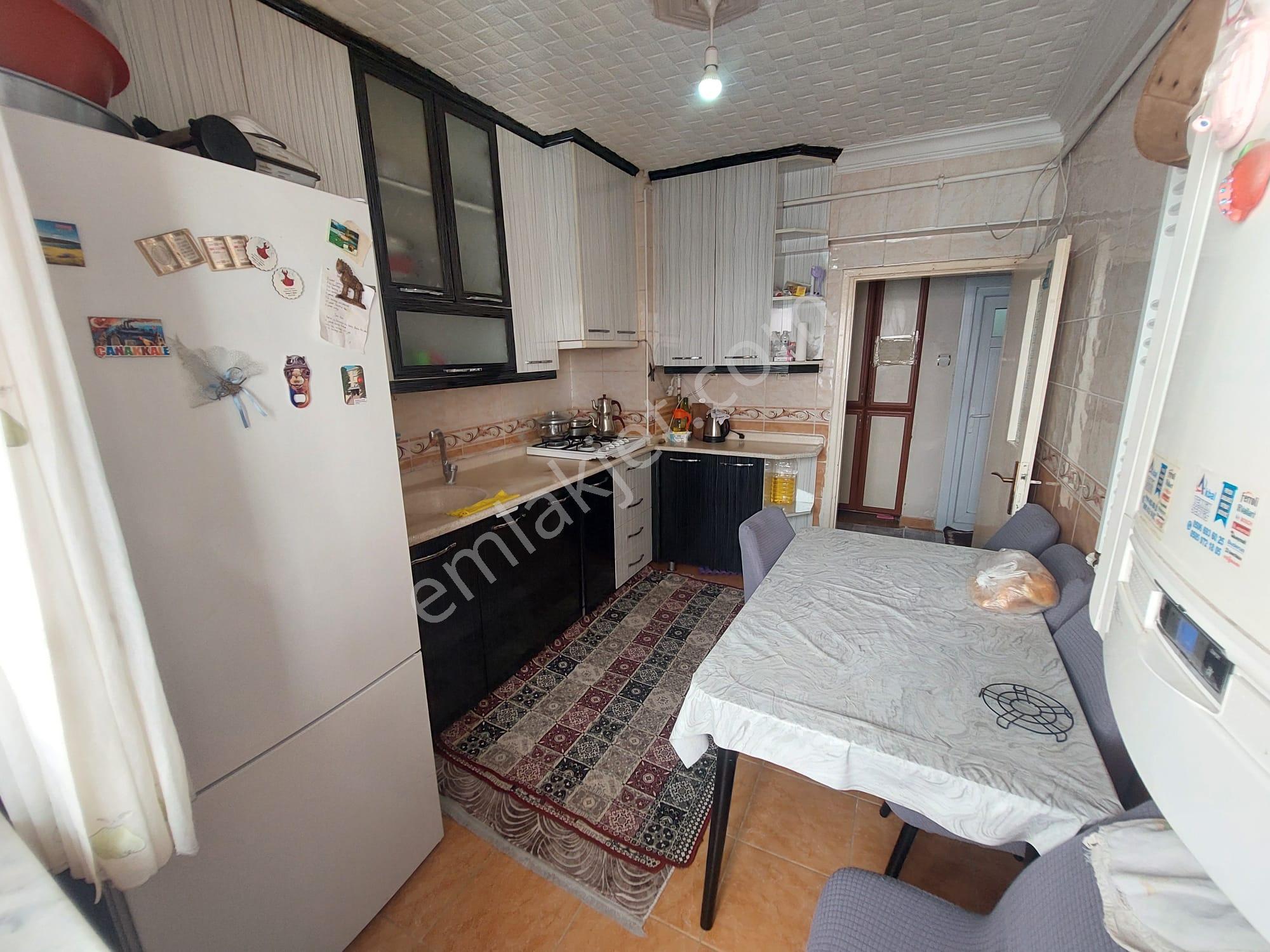 Malazgirt Mah Arakatta Yapılı Metrekaresi Geniş Uygun Fiyatlı Satılık Daire - Görsel 8