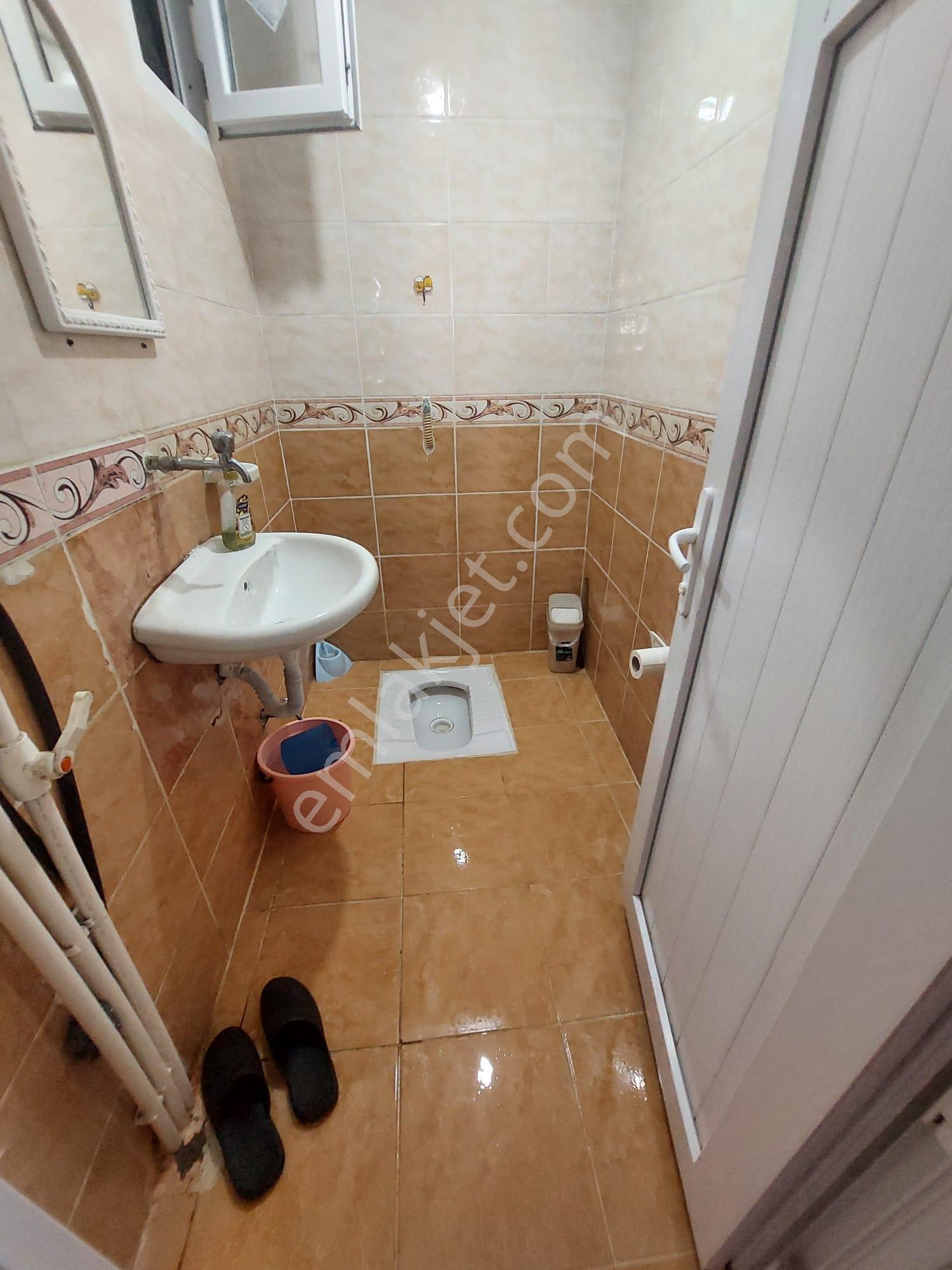 Malazgirt Mah Arakatta Yapılı Metrekaresi Geniş Uygun Fiyatlı Satılık Daire - Görsel 23
