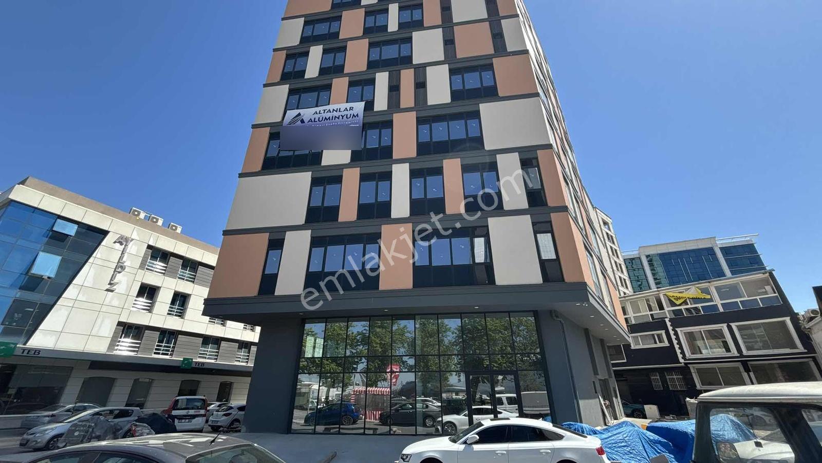 Nadir Lokasyonda | Kurumsal Kullanıma | Kiralık Dükkan - Görsel 10