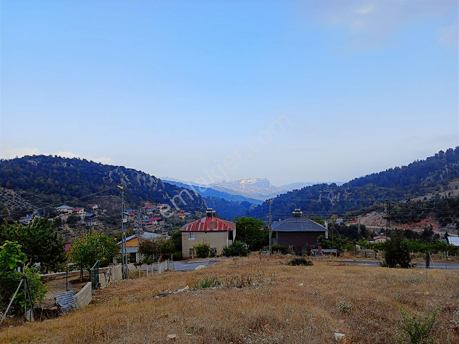 Bolkardan Yüksekoluk Yaylasında Köy İçinde Satılık Arazi - Görsel 6