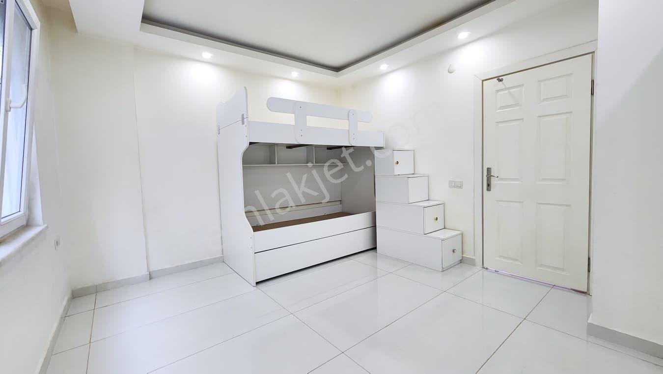 Alanya Tepede 4+1 İki Katlı Ozel Sauna 330 M2 Satılık Villa - Görsel 19