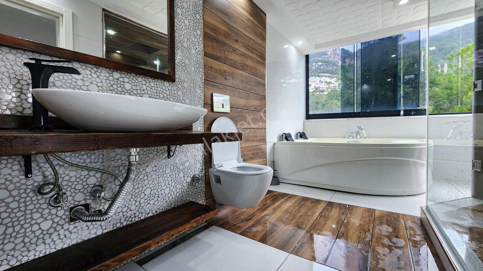 Alanya Tepede 4+1 İki Katlı Ozel Sauna 330 M2 Satılık Villa - Görsel 23
