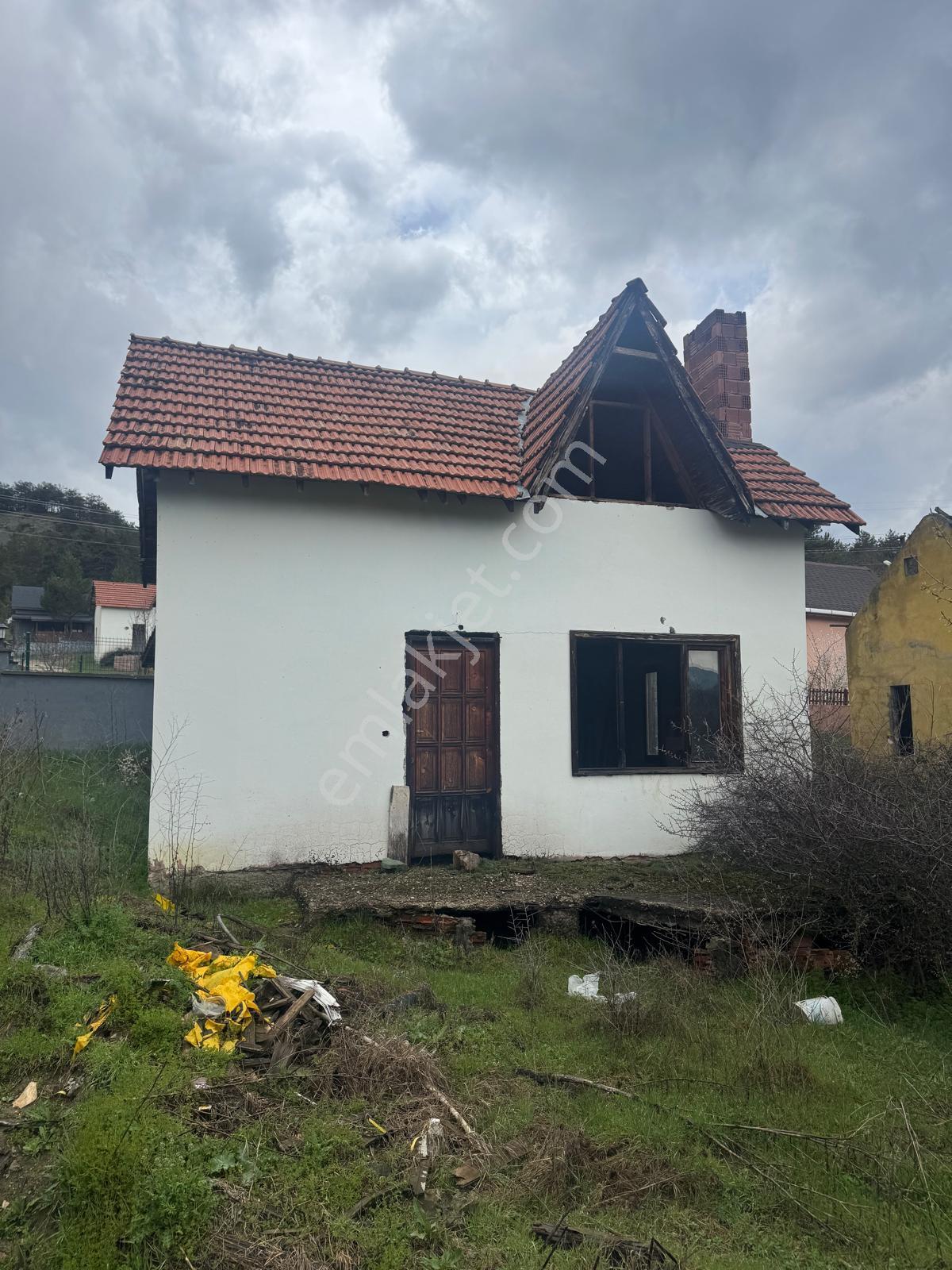 Mudurnu Karacakaya Mh.de Bahçeli Dağ Evi - Görsel 3