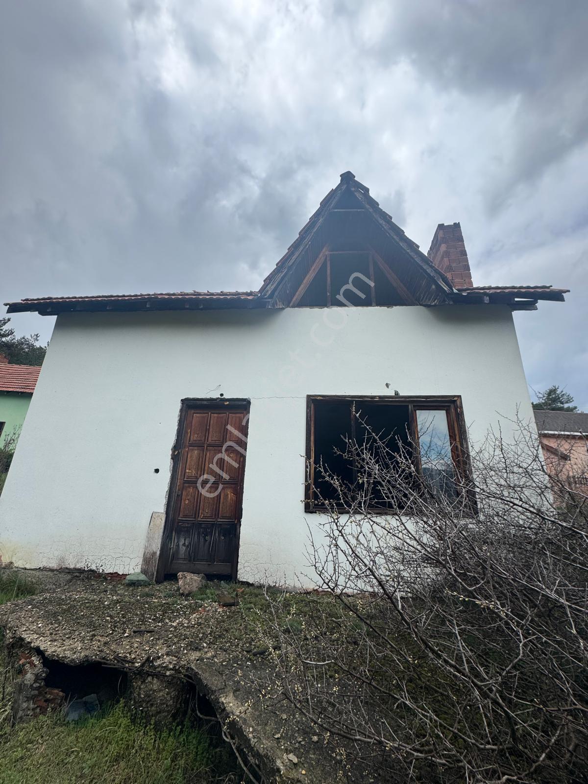 Mudurnu Karacakaya Mh.de Bahçeli Dağ Evi - Görsel 13