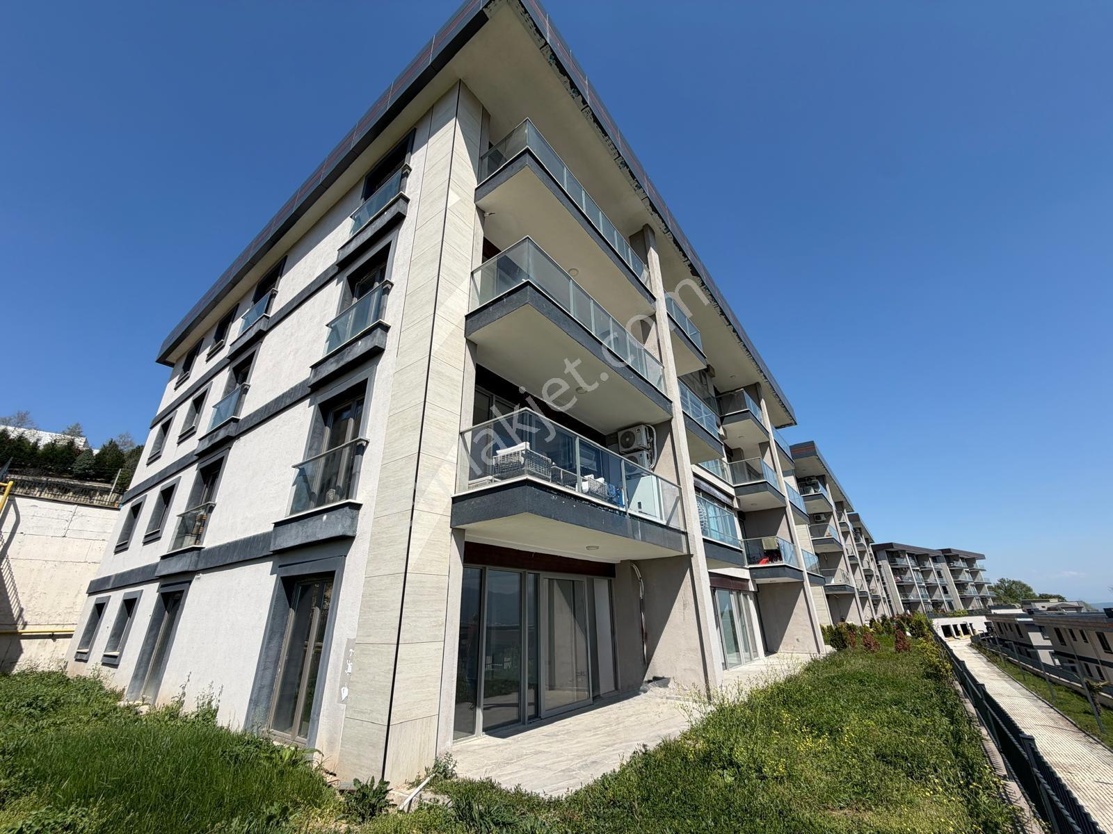 Gölbaşı Konakları Satılık 4+1 Panaromik Göl Manzaralı Daire