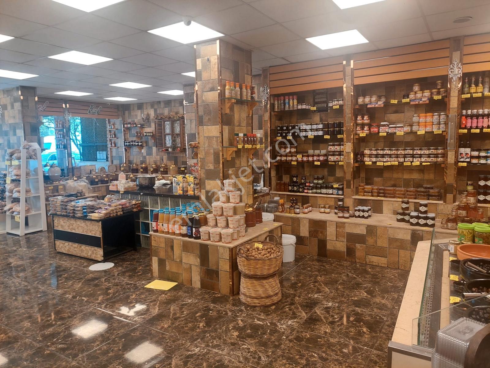 Atıfbey'de Merkezi Konumda, Kiracılı Satılık Dükkan - Görsel 18