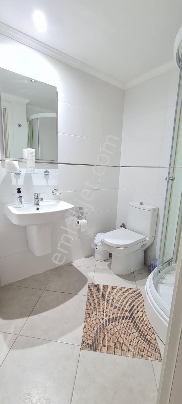 Sunset Beach Club’ta Denize Sıfır 2+1 Dubleks | Eşyalı | Jakuzi & Havuz Manzaralı - Görsel 17
