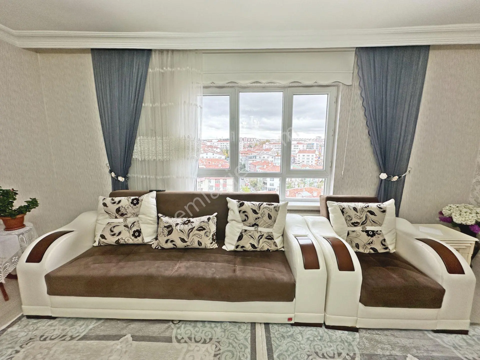 Dikimevi Metroya Yürüme Mesafesinde Manzaralı Full Yapılı Çift Balkonlu 3+1 Satılık Daire - Görsel 5