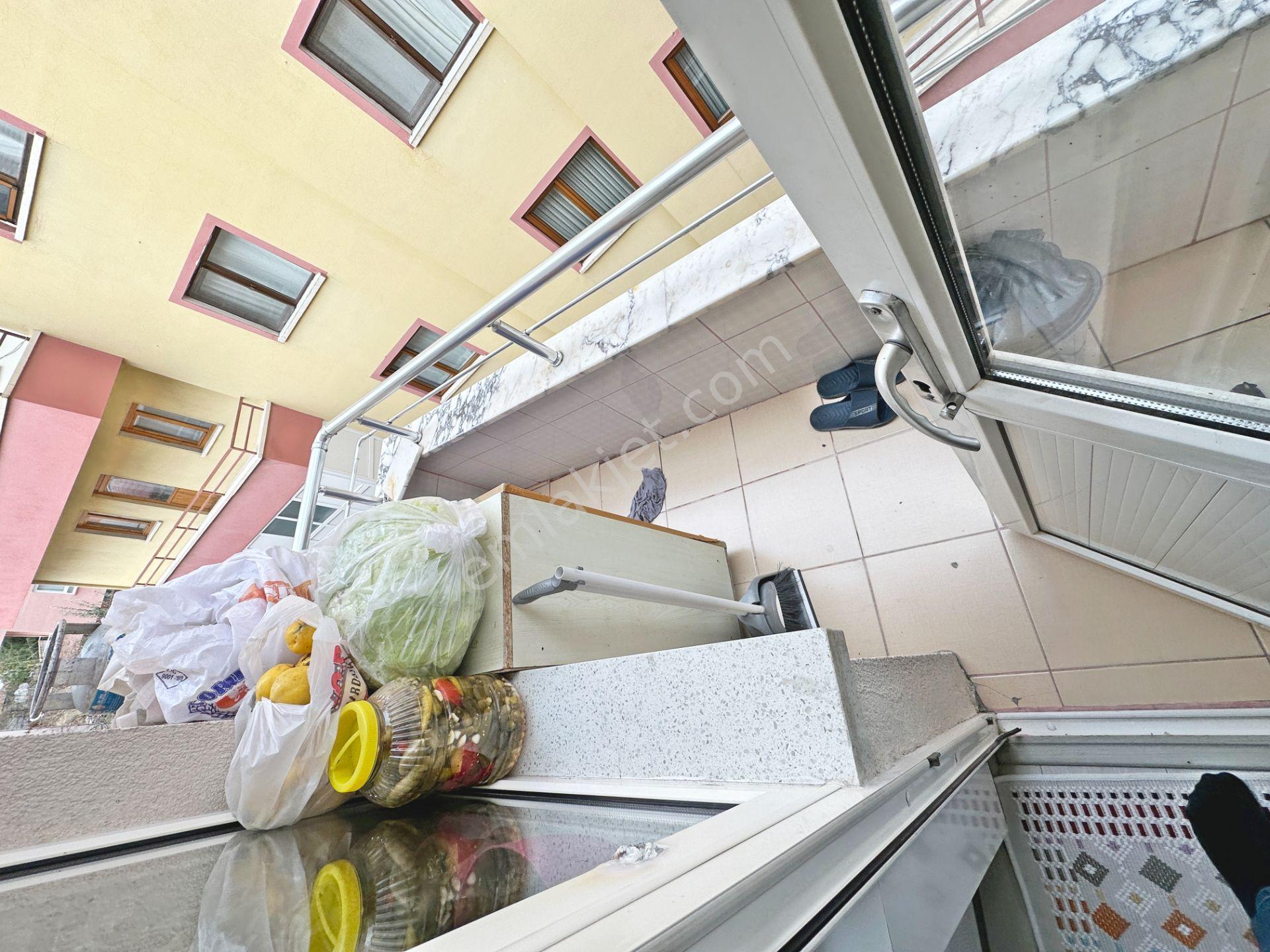 Dikimevi Metroya Yürüme Mesafesinde Manzaralı Full Yapılı Çift Balkonlu 3+1 Satılık Daire - Görsel 19