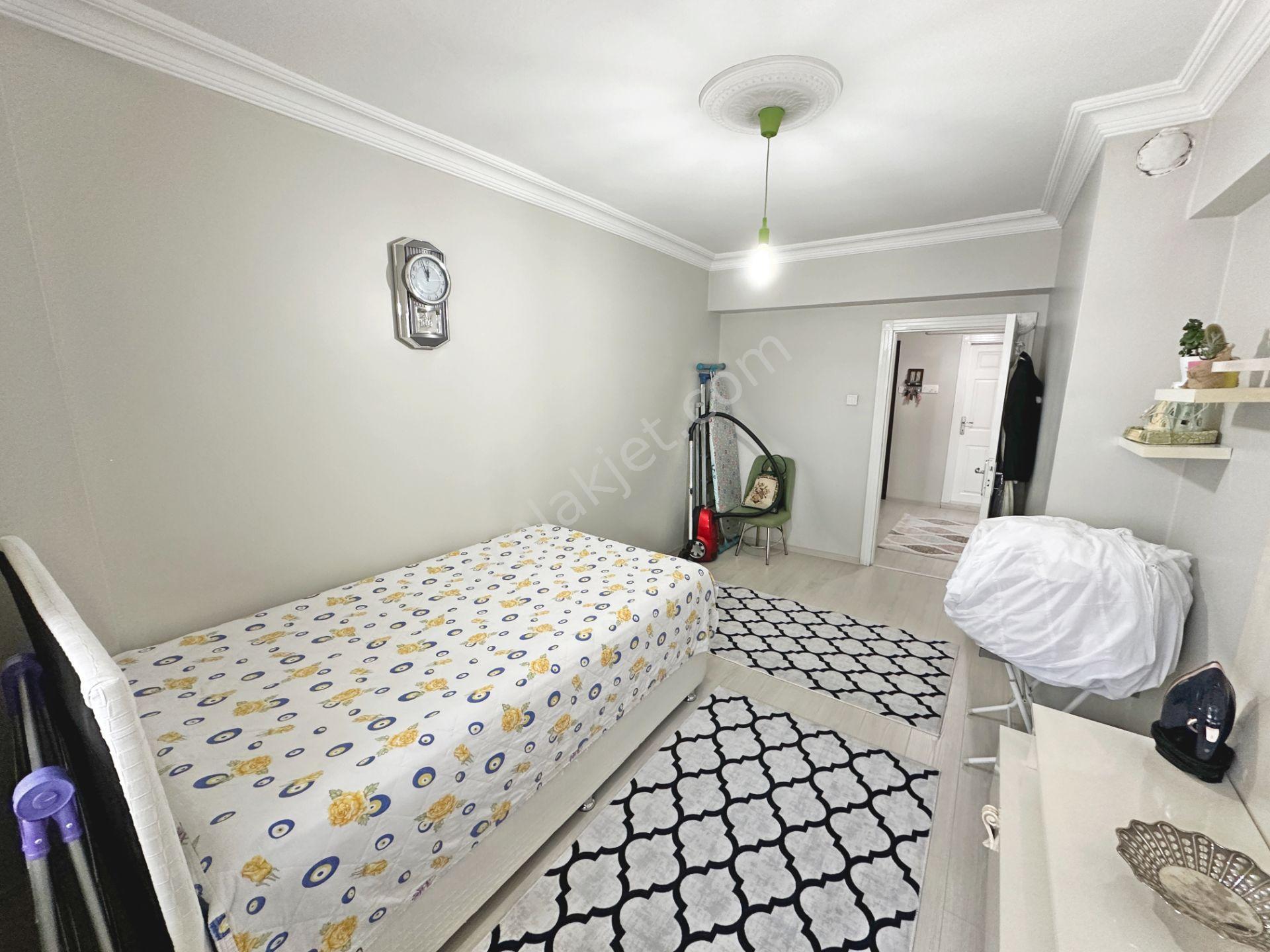 Dikimevi Metroya Yürüme Mesafesinde Manzaralı Full Yapılı Çift Balkonlu 3+1 Satılık Daire - Görsel 11