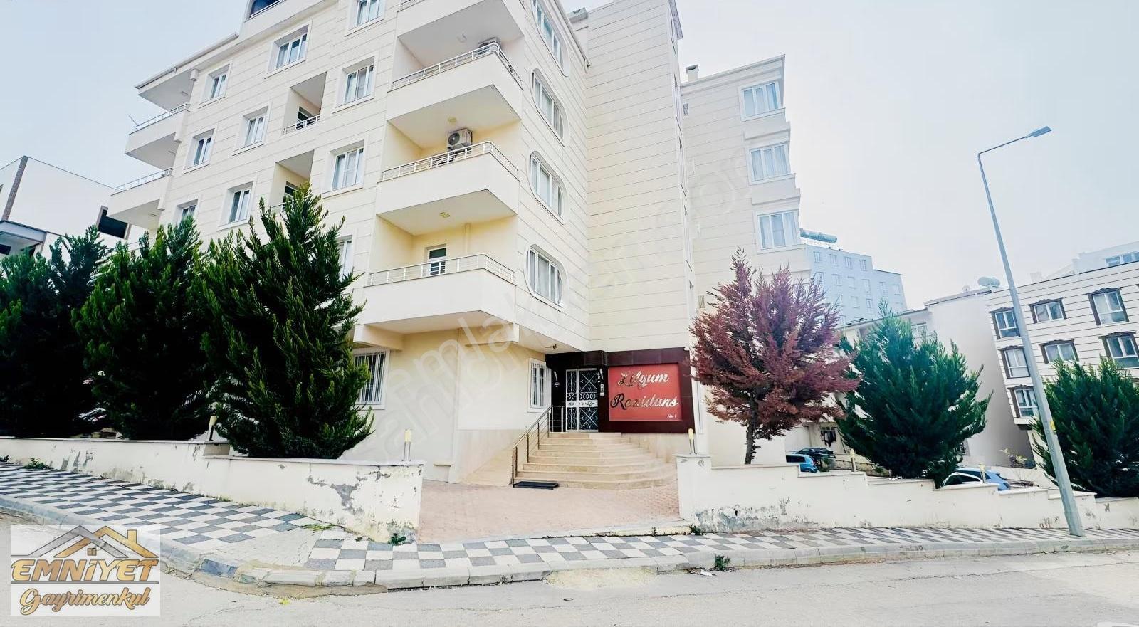 Kiralık Üniversite Yanında 1+1 Eşyalı Daire Ara Kat Balkonlu - Görsel 8