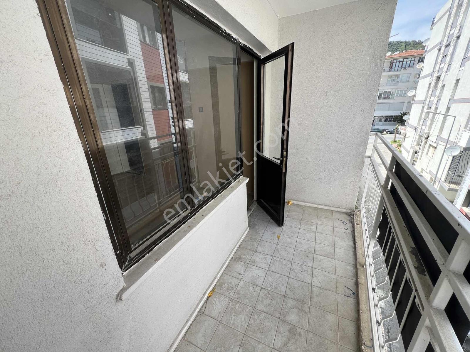 Kısa Süreliğine Bu Fiyat! 100 M² Acil Satılık Daire - Görsel 16