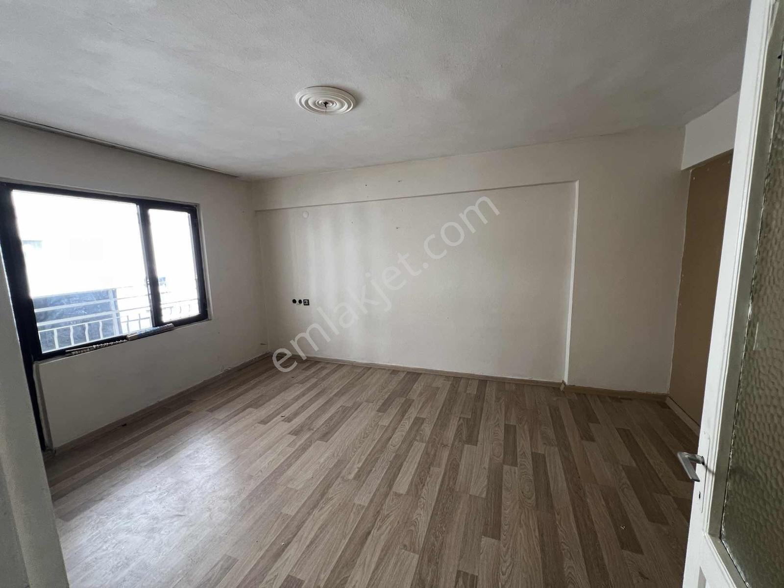 Kısa Süreliğine Bu Fiyat! 100 M² Acil Satılık Daire - Görsel 6