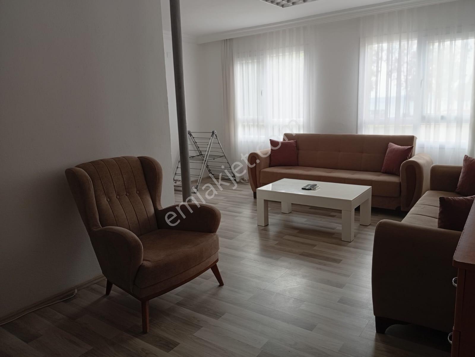 Aydın Didim Akbük Merkez'de Günlük Kiralık Denize Sıfır Eşyalı Bahçeli Müstakil Ev - Görsel 14