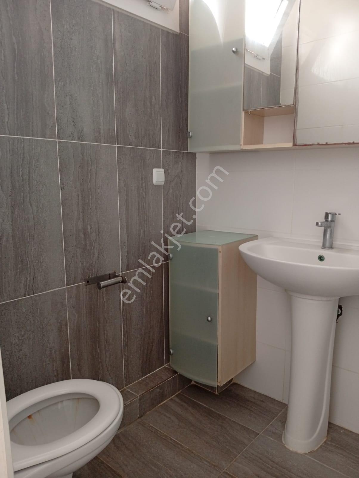 Aydın Didim Akbük Merkez'de Günlük Kiralık Denize Sıfır Eşyalı Bahçeli Müstakil Ev - Görsel 32