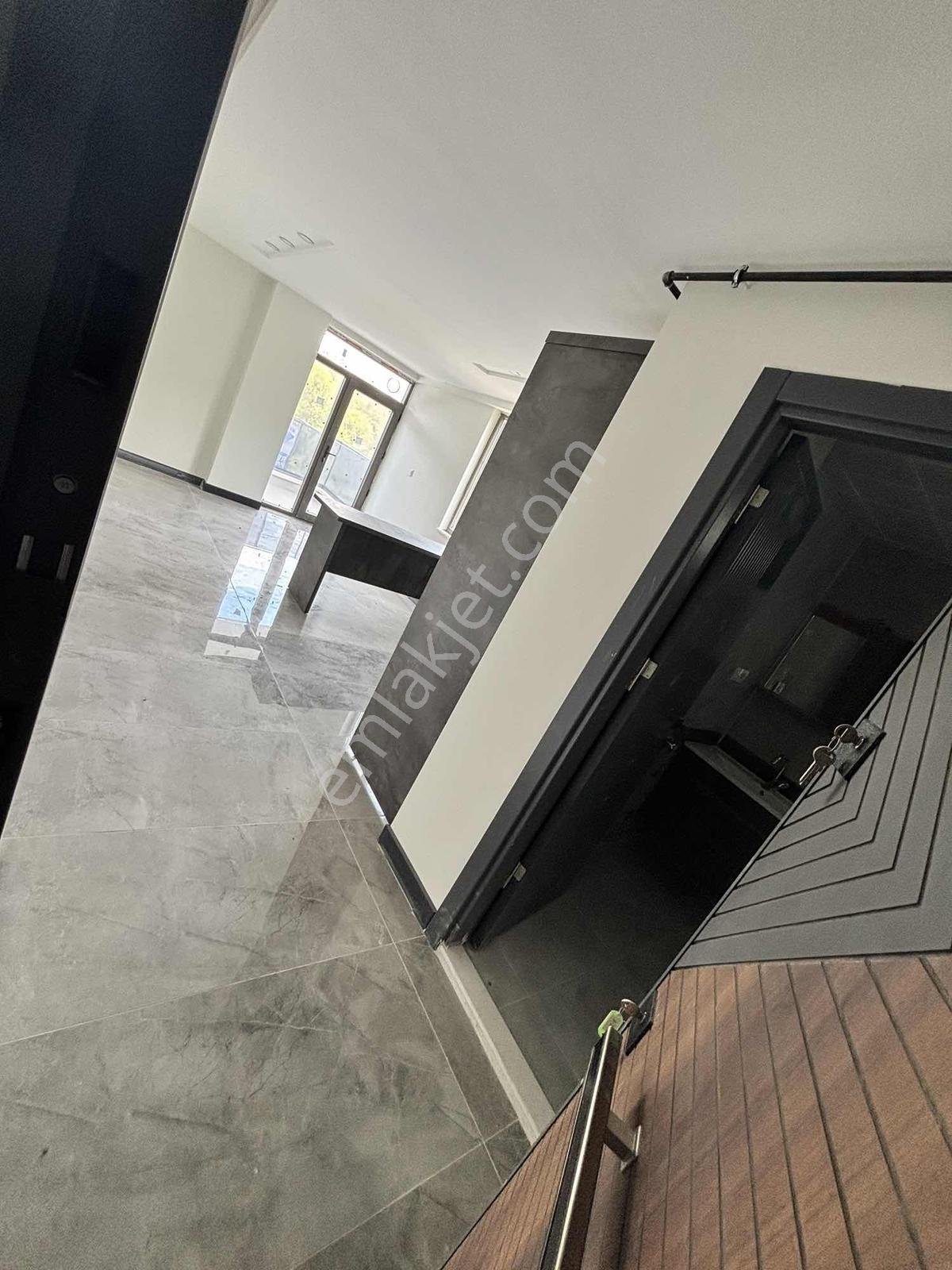 Remax / Can Baydır / Satılık 1+1 Havuzlu Sitede - Görsel 9