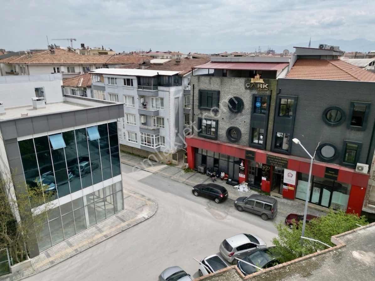 Ömer İnan Remax Hür Semerciler Mah Fırsat Satılık Ofisler 45m2 - Görsel 5