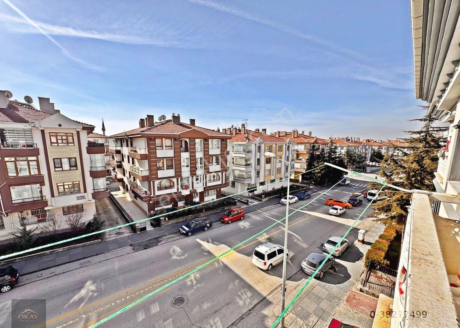 Baltacılar Caddesi Üzeri Ön Cephe Çift Balkonlu Kilerli Geniş 3+1 140 M ² - Görsel 8