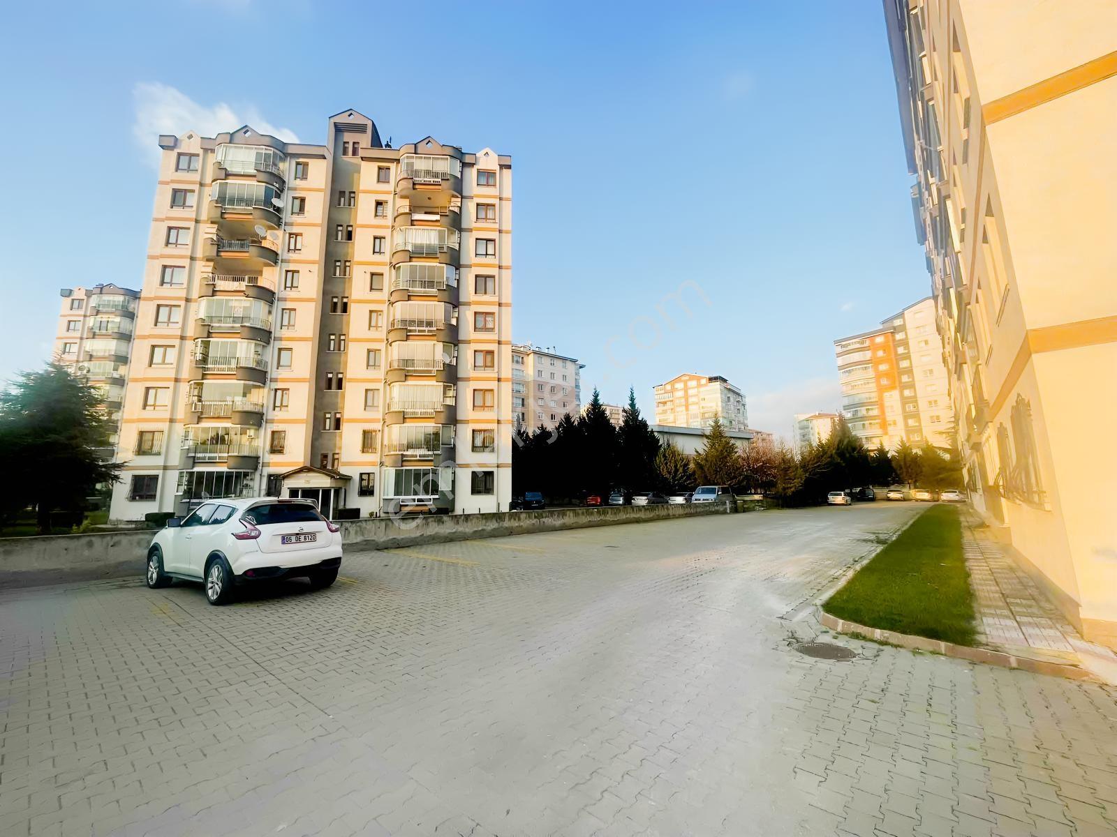 Kardelen Mahallesinde Yapılı Ebeveyn Banyolu 3+1 Satılık Daire - Görsel 19