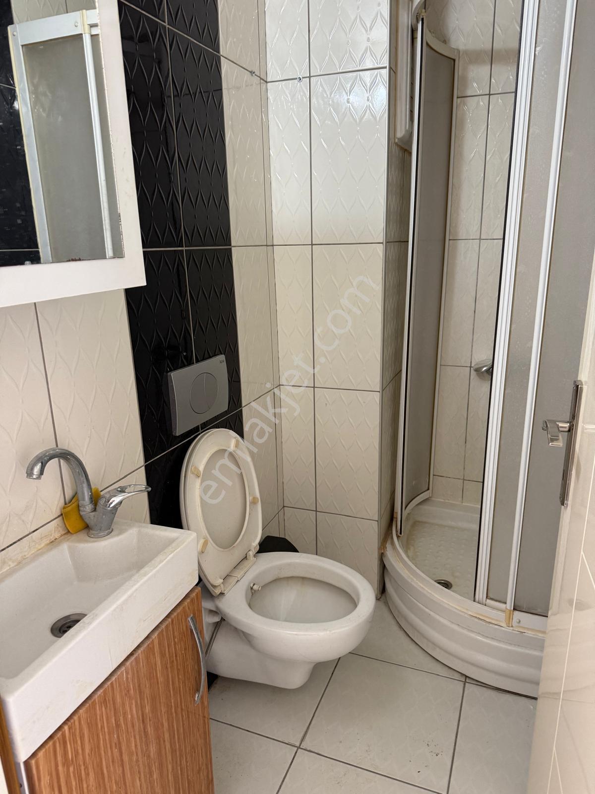 Ender Uysal Gayrimenkulden Sevil Kaynak Okuluna Cephe 2 Ayrı Girişli Eşyalı Dublex Daire... - Görsel 10