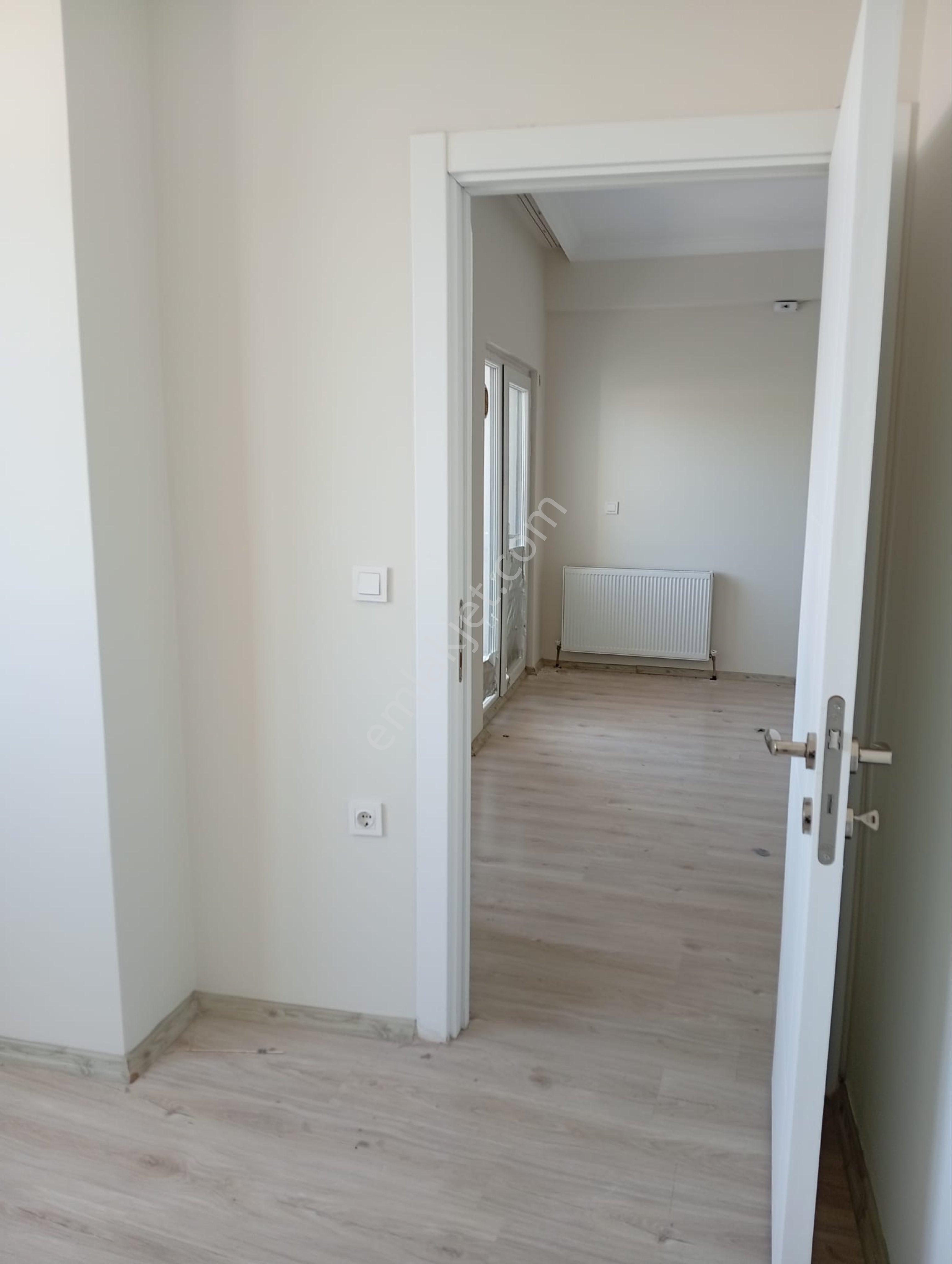 Abdurrahman Mah.erasta Avm Arkası Kiralık 1+1 Daire - Görsel 9