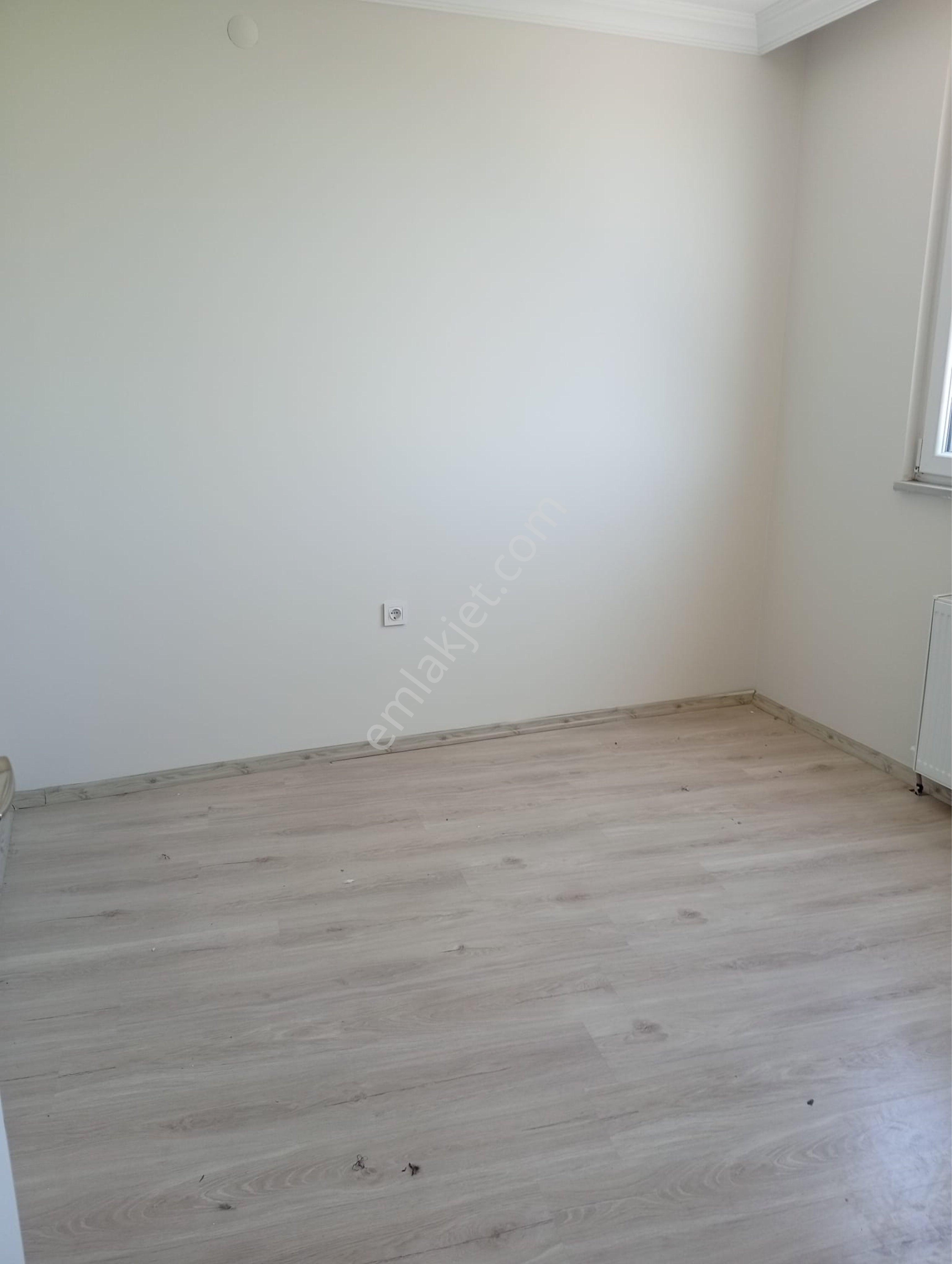 Abdurrahman Mah.erasta Avm Arkası Kiralık 1+1 Daire - Görsel 2