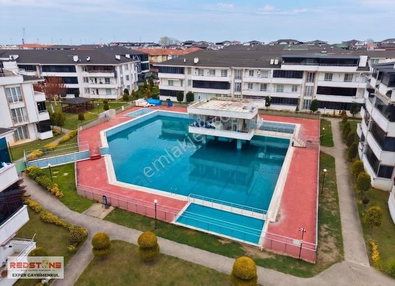 Karasuda Havuzlu Sitede Denize Yakın Donanımlı 1+1 Satılık Daire - Görsel 23