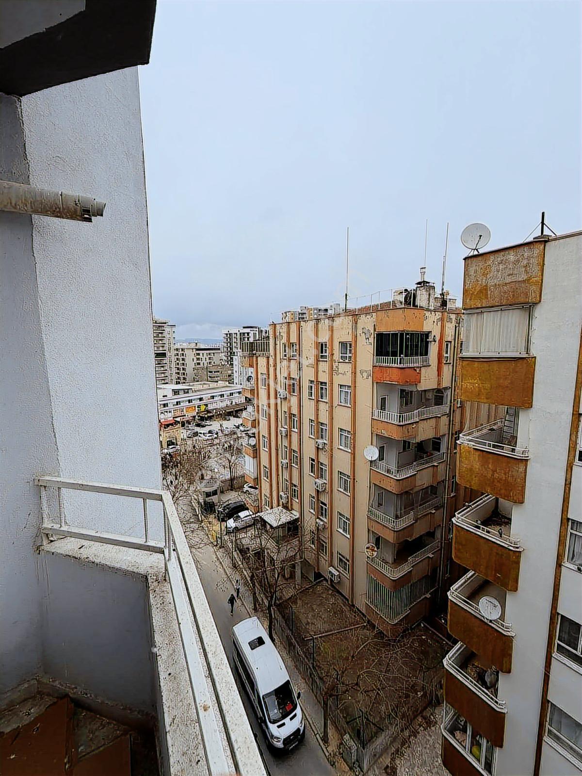 Umut Emlak'tan Ravza Caddesinde 280 M² Teraslı Satılık Dubleks - Görsel 16