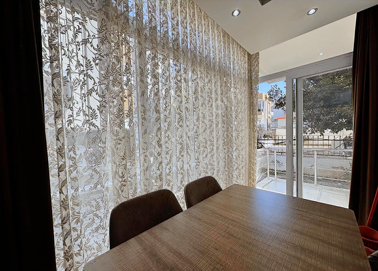 Güzeloba'da Eşyalı Kiralık Bahçe Katı 1+1 Daire - Görsel 5