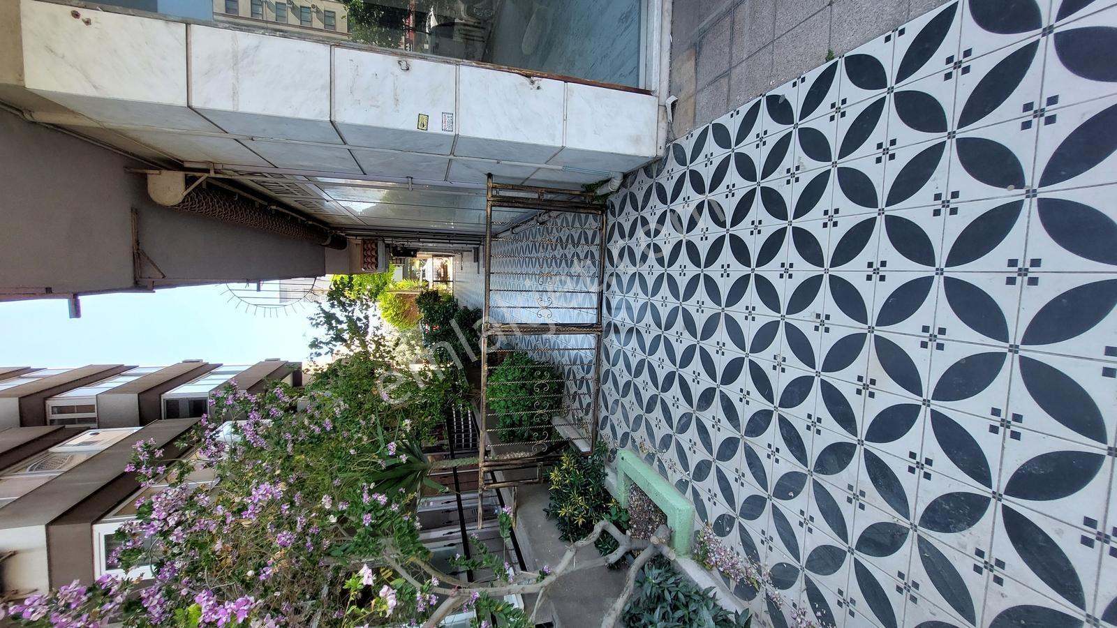 Egepol Hast. Karşısı 3+1,120m2,dogalgazlı,asansorlu,otoparklı - Görsel 32